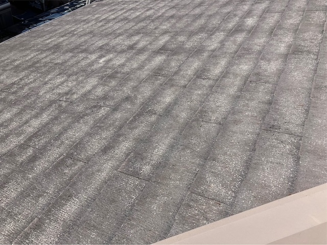 経年劣化したスレート